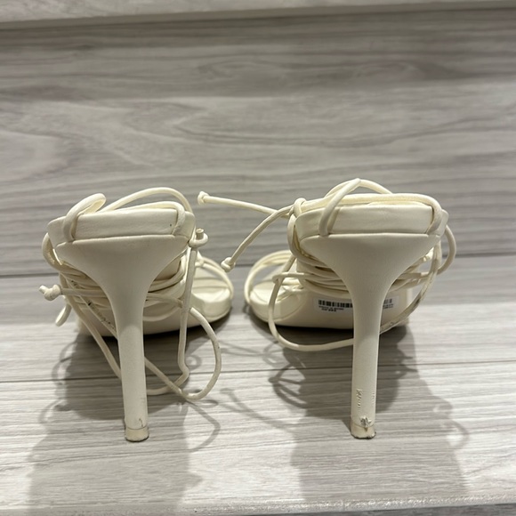 OAK + FORT WHITE OPEN TOW SANDAL HEELS SIZE 7 US WOMENS - Picture 4 of 6